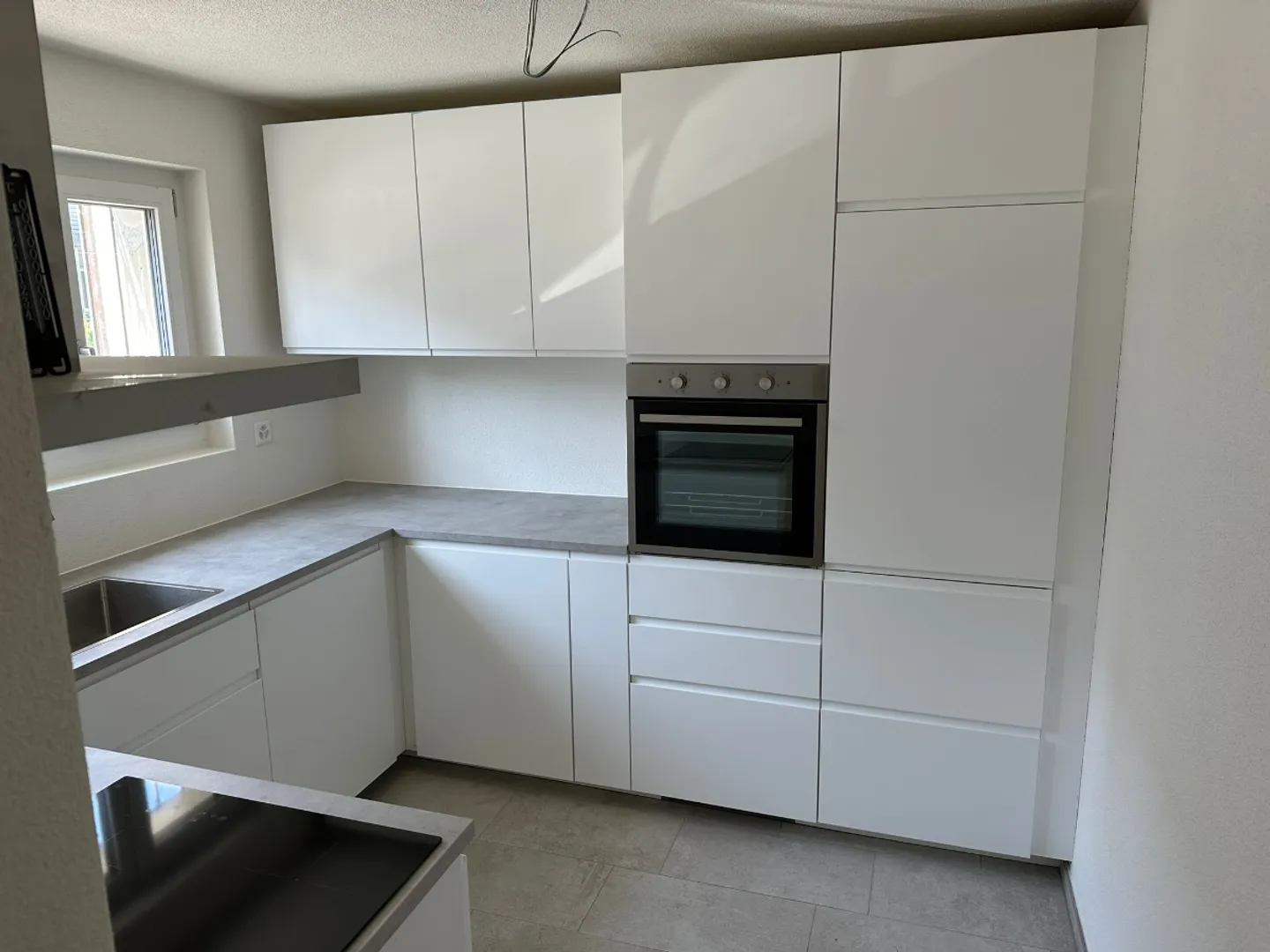 4.5 Room Row Family House - Photo 2 of 5