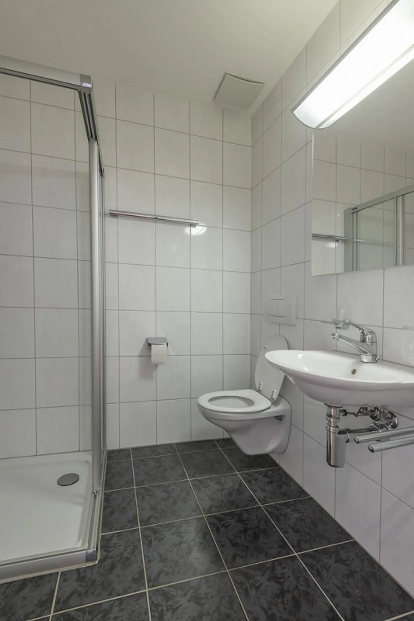 Appartement moderne de 4,5 pièces au 2ème étage avec balcon et terrasse à Lucerne - Photo 7 sur 9