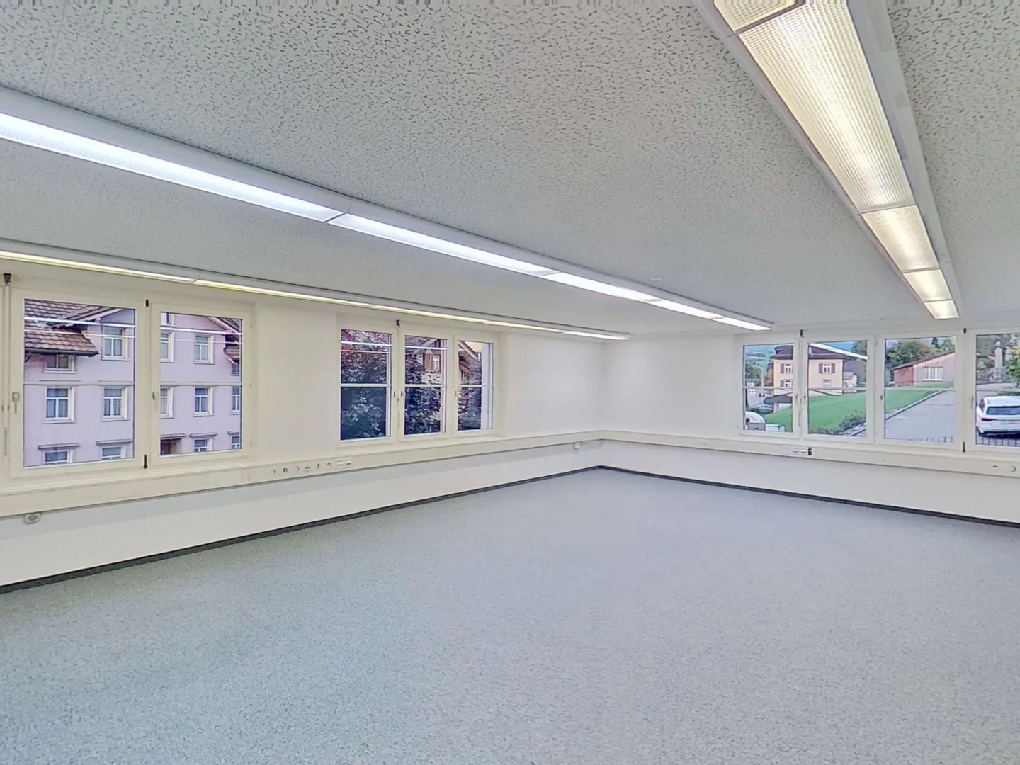 Attractive office spaces in a central location in Appenzell - Photo 4 of 13