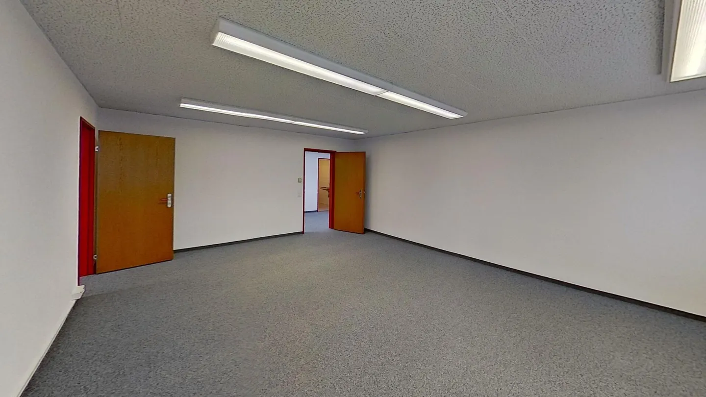 Attractive office spaces in a central location in Appenzell - Photo 6 of 13