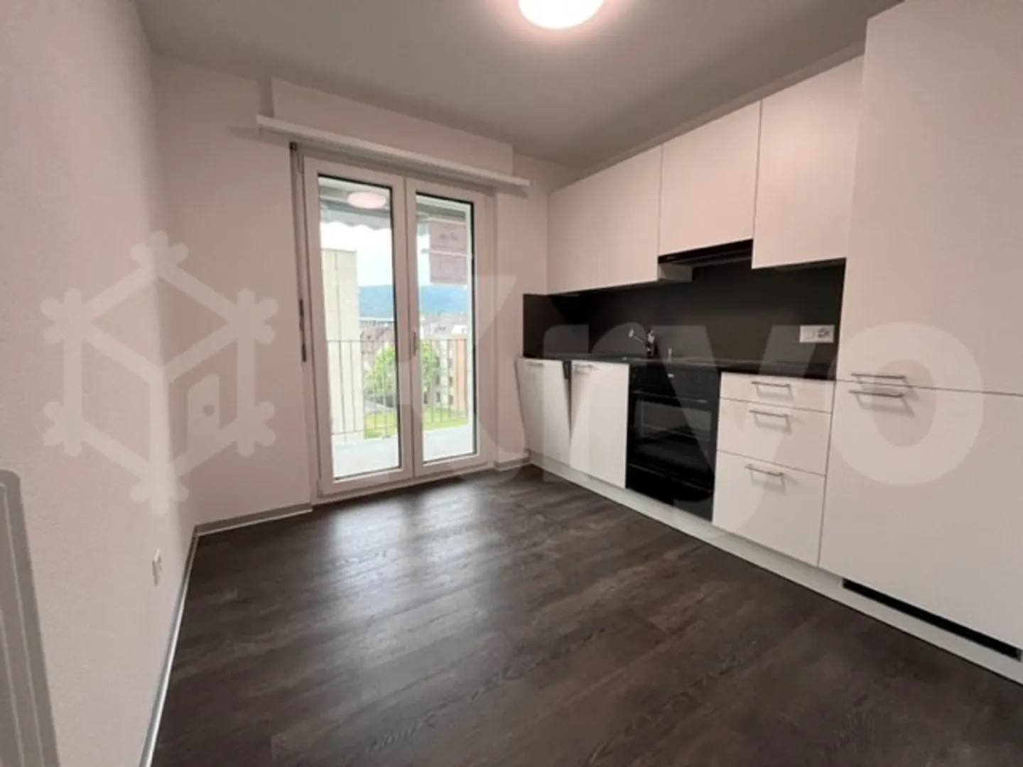 NICE 2.5 MODERN ROOMS 47 M2 WITH ELEVATOR - Photo 1 of 5