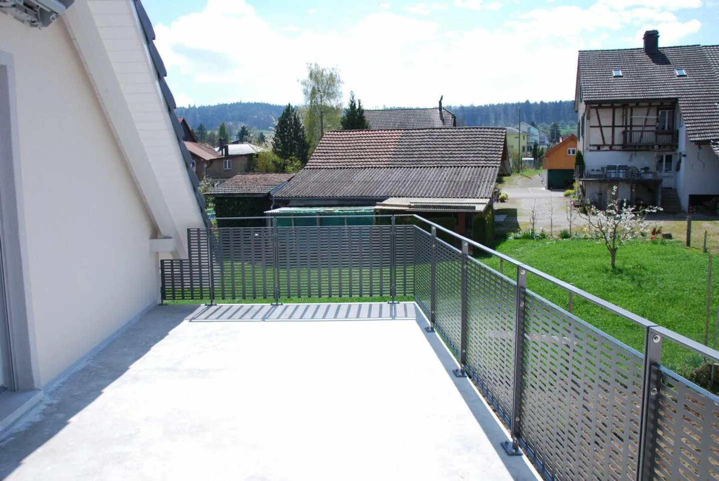 Bright modern 4.5 maisonette penthouse - Photo 5 of 12