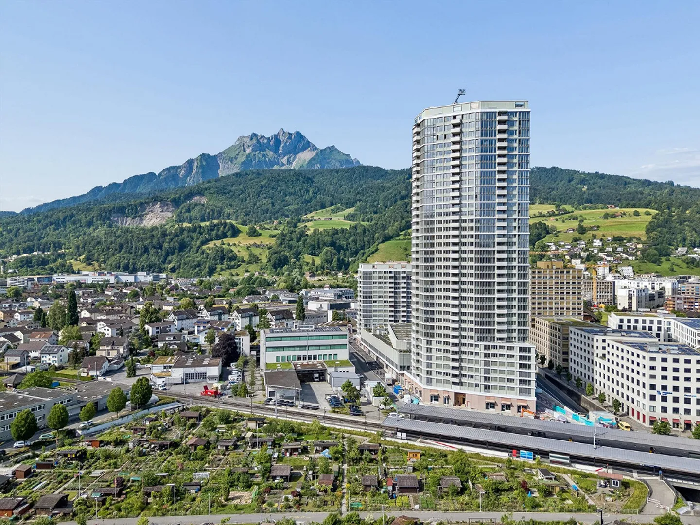 Business Apartment im Pilatus Tower - Foto 2 von 7