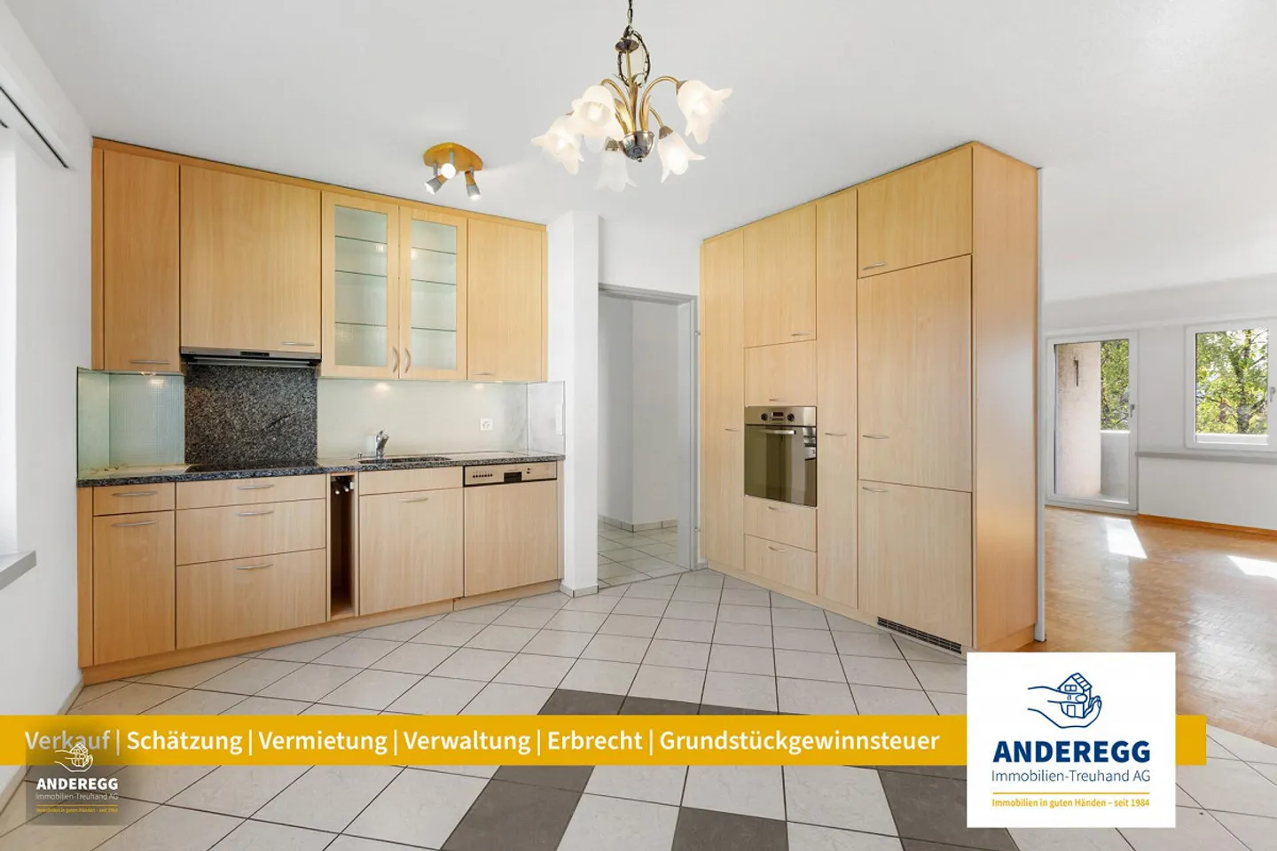 3.5 Room Condominium with Underground Parking Space - Photo 1 of 7