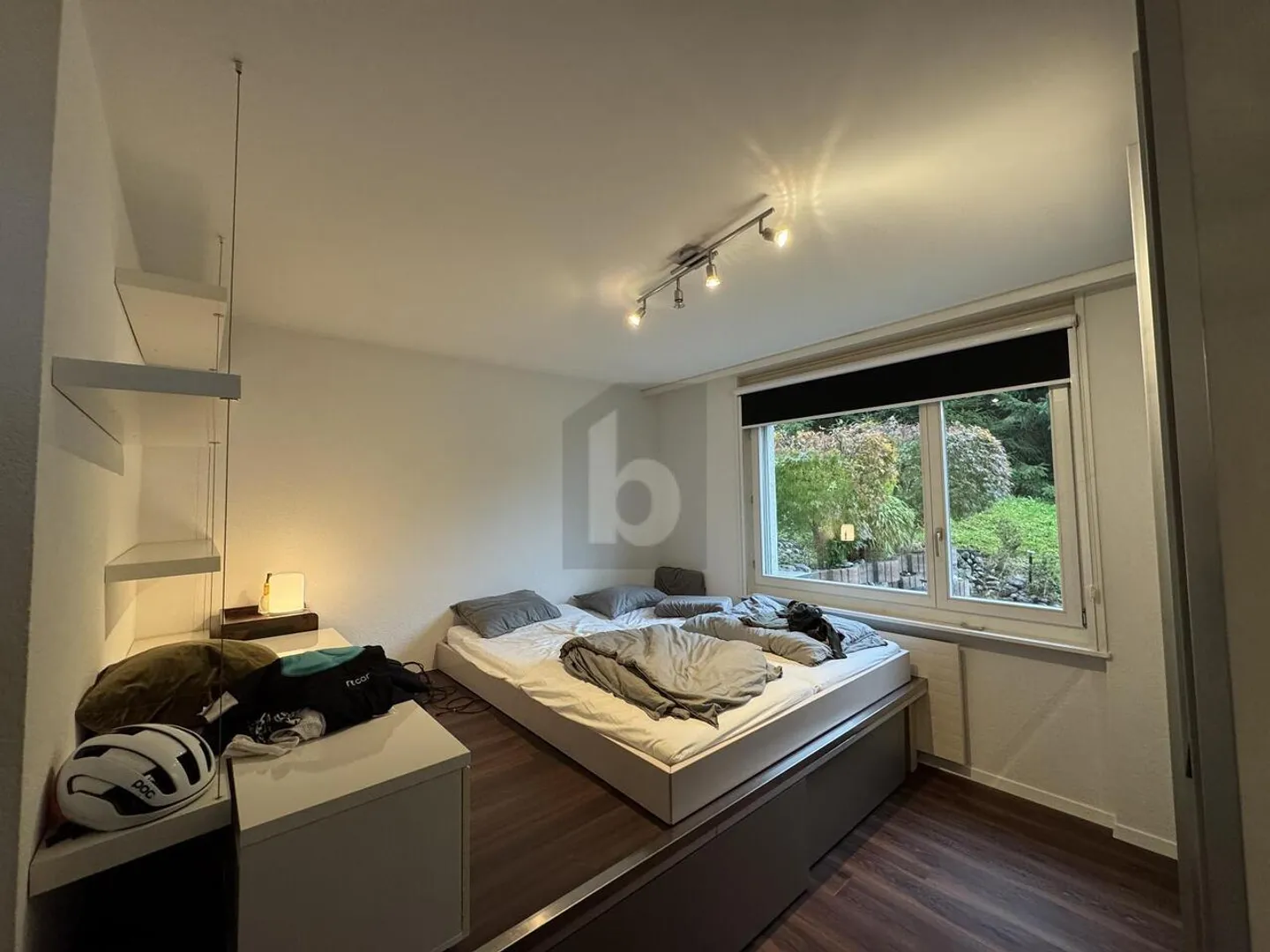 Apartment for rent - Photo 4 of 6