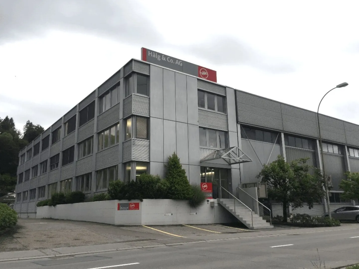 Modernes möbliertes Büro - Foto 1 von 5