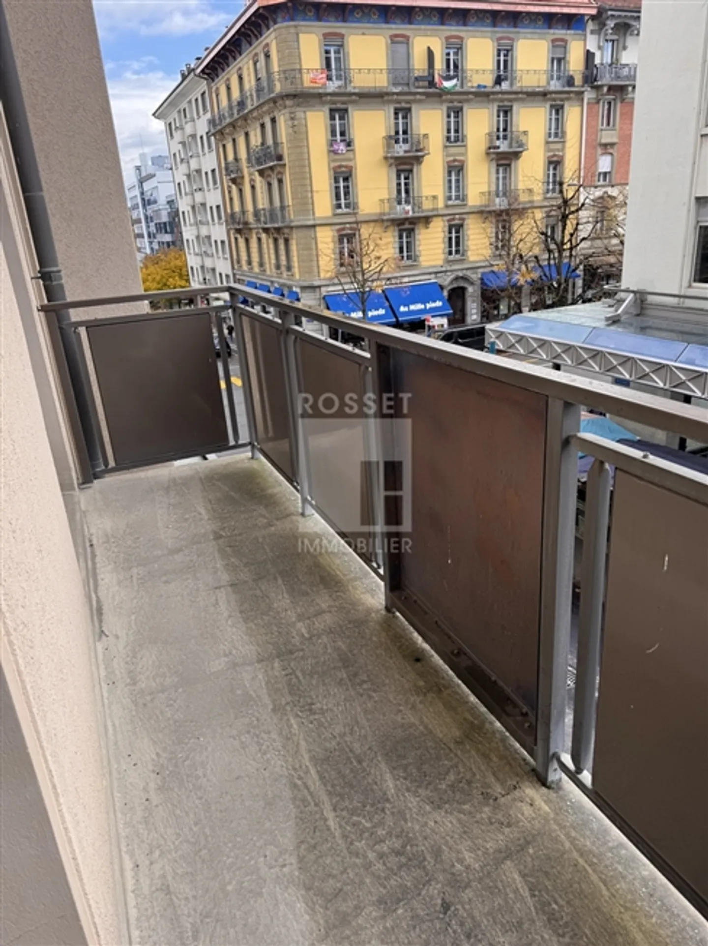 «Verwaltungsfläche oder Wohnfläche von 122 m²» - Foto 5 di 6