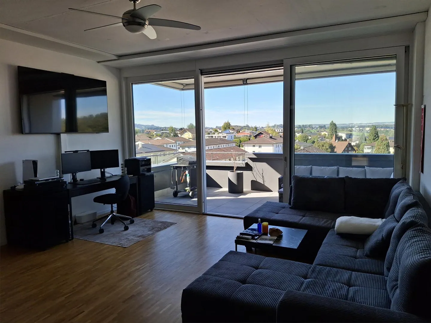 Stilvolles Loft im Medici Areal - Foto 1 von 14
