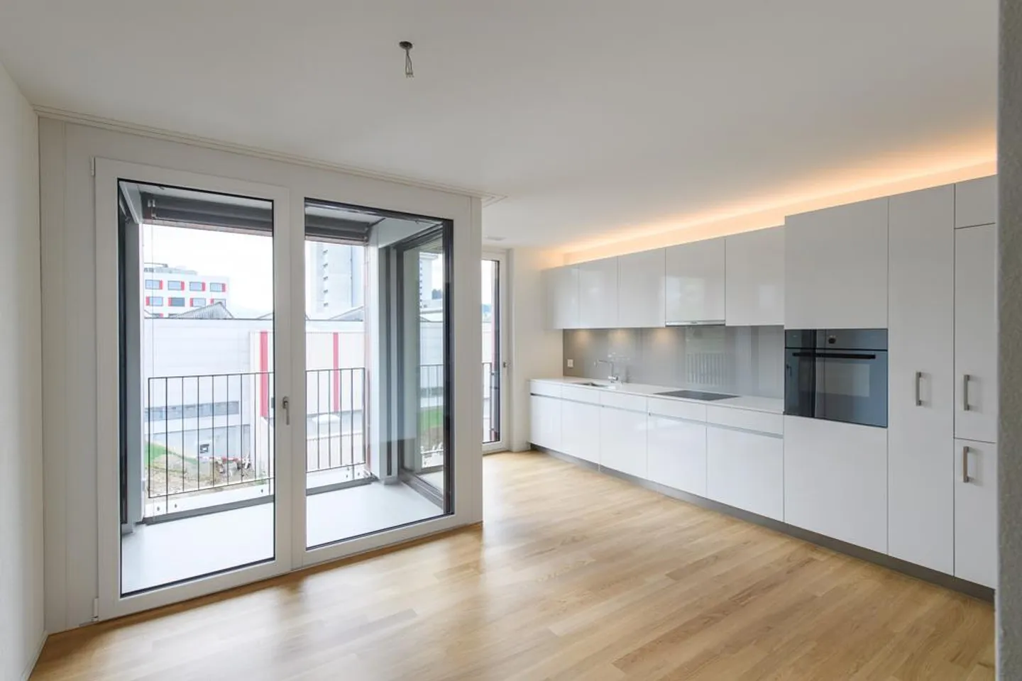 Appartement 3.5 pièces au 5ème étage - Photo 2 sur 7