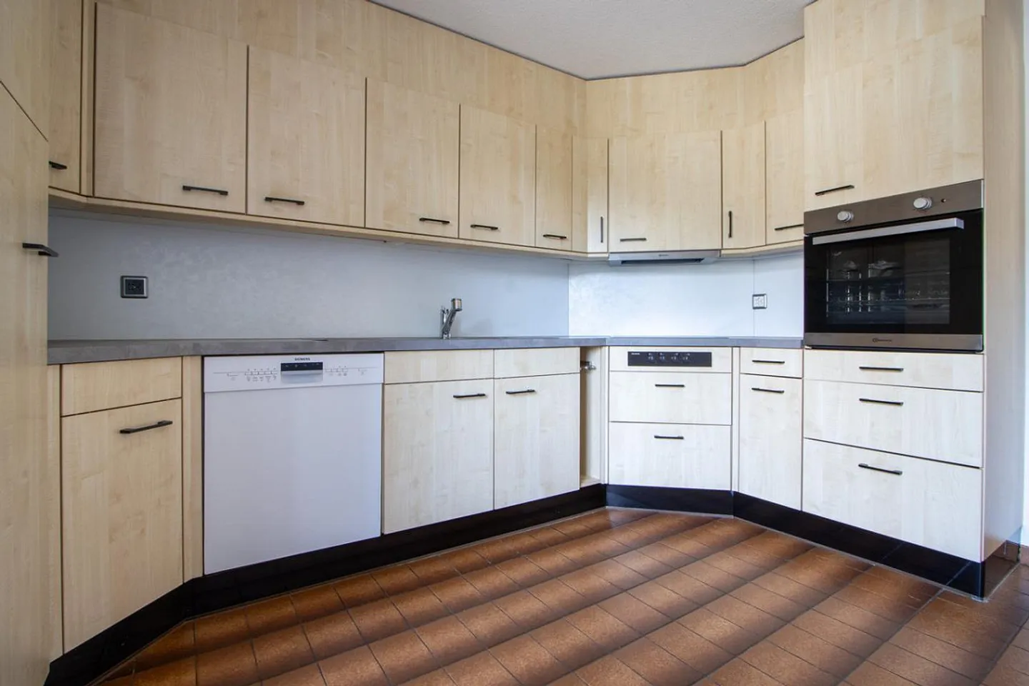 Charming Family Home in Lyss - Photo 4 of 27