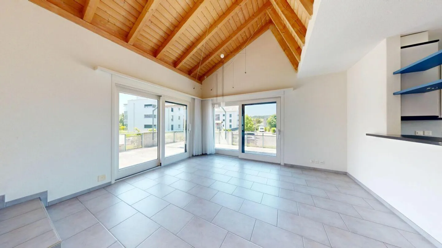 Unique Maisonette Penthouse with Sunny Terrace - Photo 6 of 12