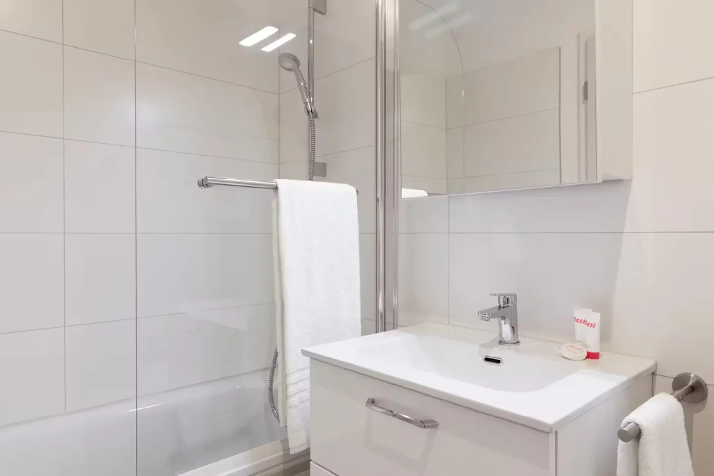 Appartement Chic à Zürich - Photo 4 sur 4