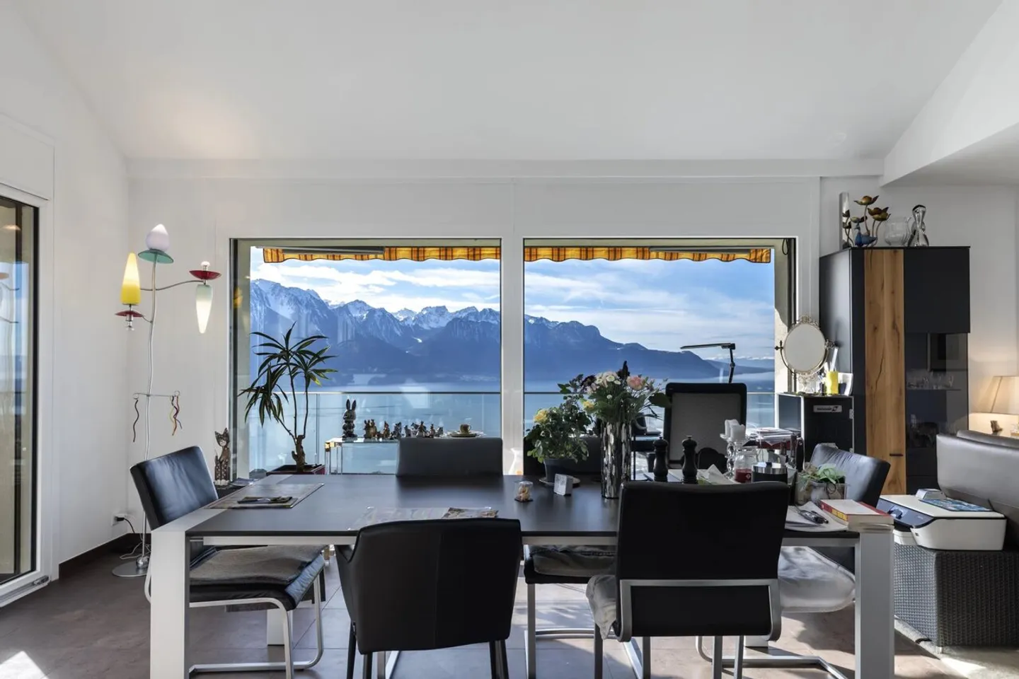 Property with panoramic view of Lake Geneva - Photo 4 of 13