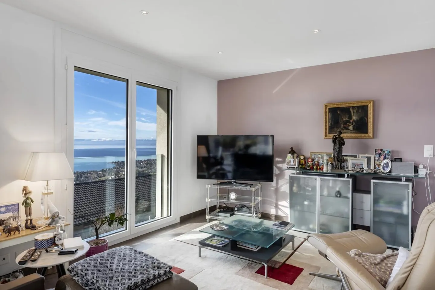 Property with panoramic view of Lake Geneva - Photo 6 of 13