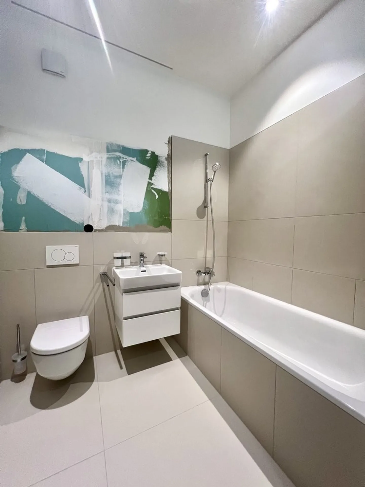 Wunderschöne 4,5 Zimmer neu zu vermieten gegenüber dem Mailänder Park! - Foto 10 von 11