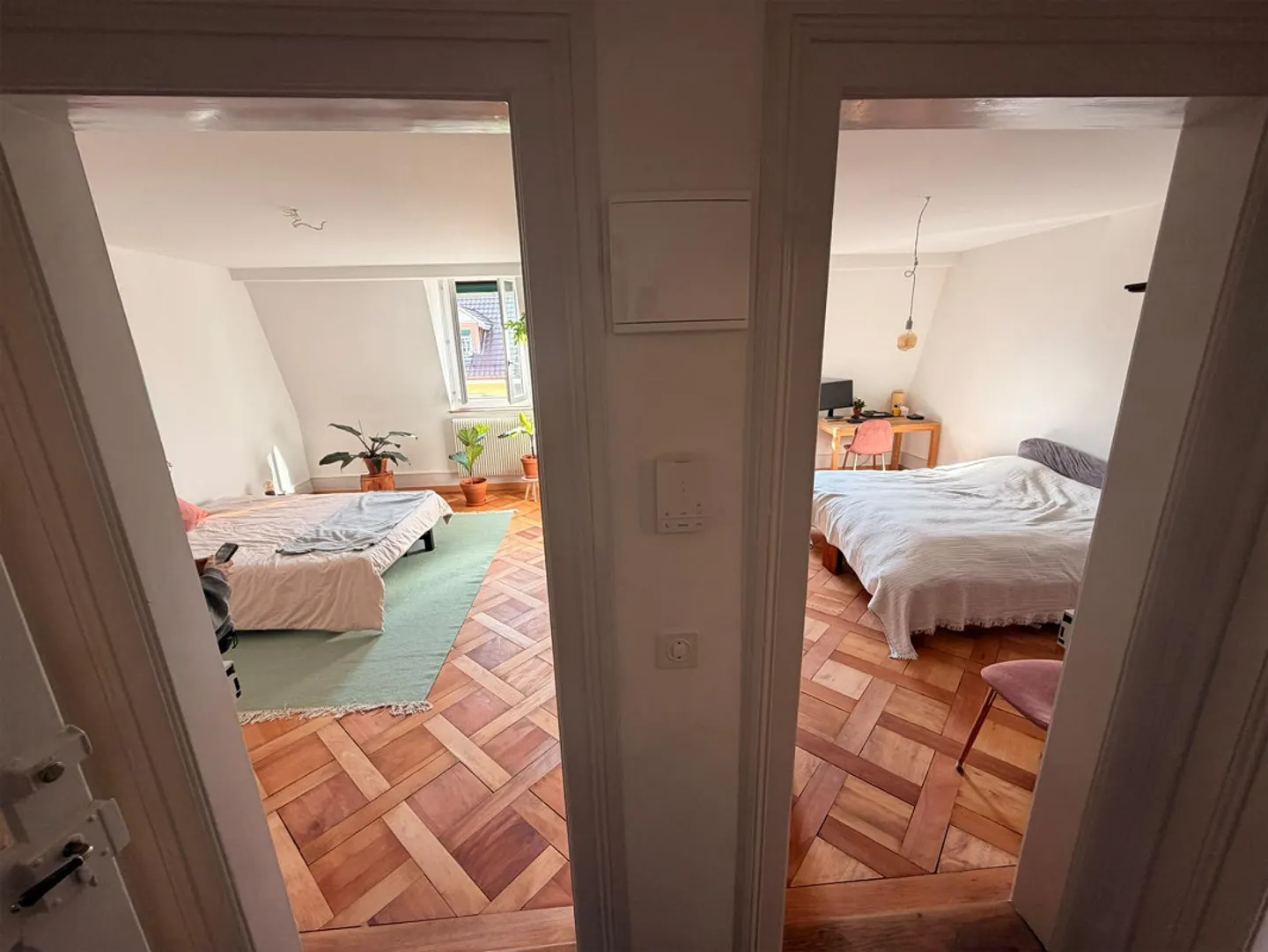 Appartement en duplex de 3,5 pièces entièrement rénové à Lorraine - Photo 4 sur 11