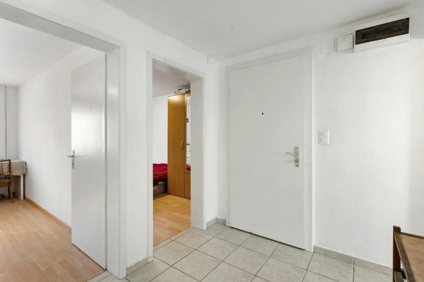 4-room apartment with balcony & outdoor parking space in Salmsach - Photo 2 of 19