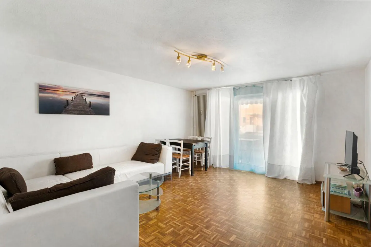 4-room apartment with balcony & outdoor parking space in Salmsach - Photo 7 of 19