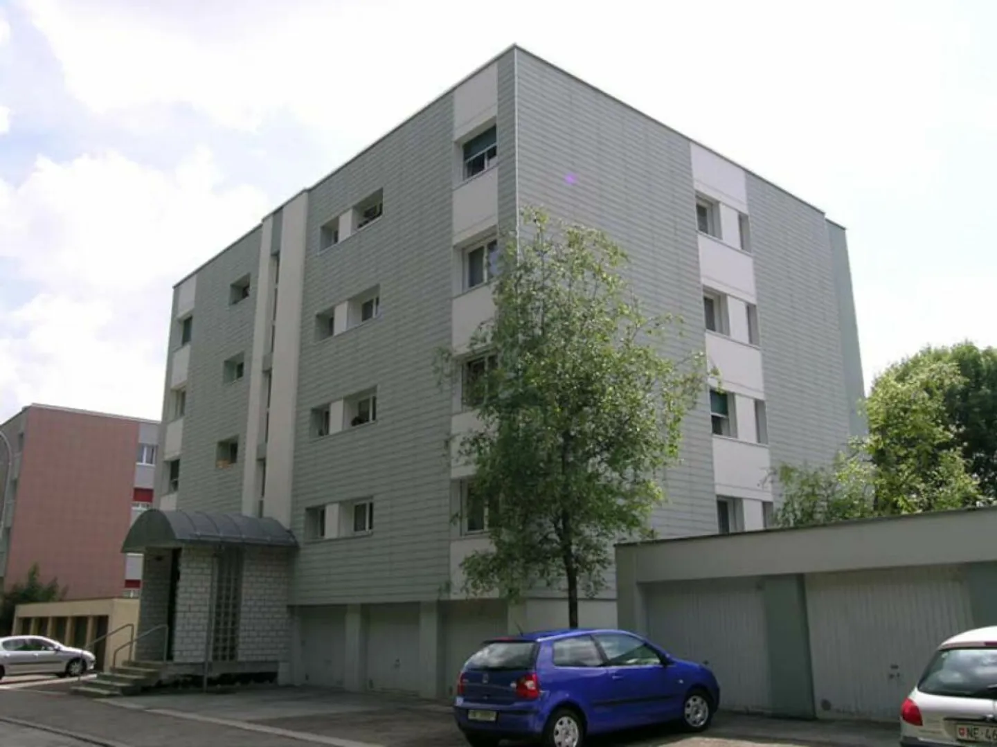 Appartamento recentemente ristrutturato con balcone di 3 locali! - Foto 10 di 11