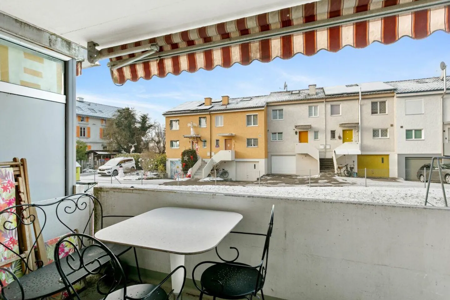 4-room apartment with balcony & outdoor parking space in Salmsach - Photo 16 of 19