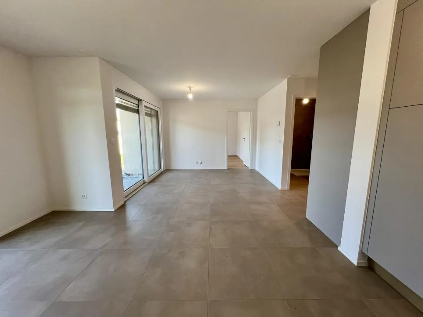 Bellissimo nuovo appartamento di 2,5 stanze - Foto 5 di 12