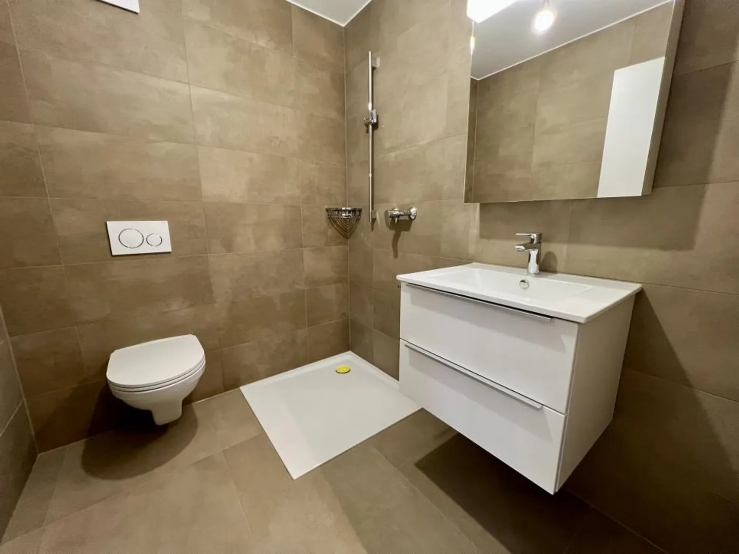 Bellissimo nuovo appartamento di 2,5 stanze - Foto 8 di 12