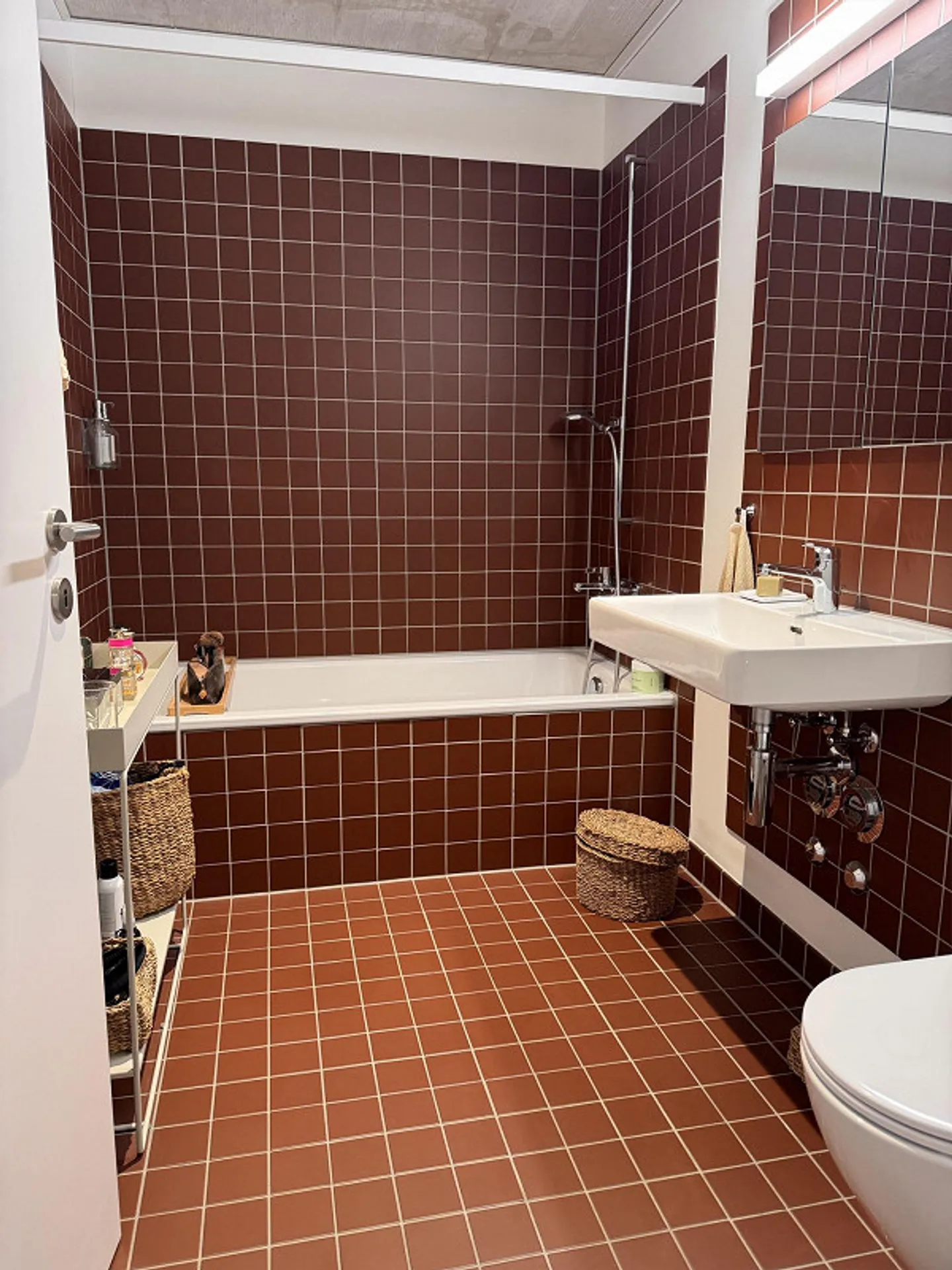 Appartement moderne et lumineux de 4,5 pièces (2020) avec style et confort - Photo 5 sur 8