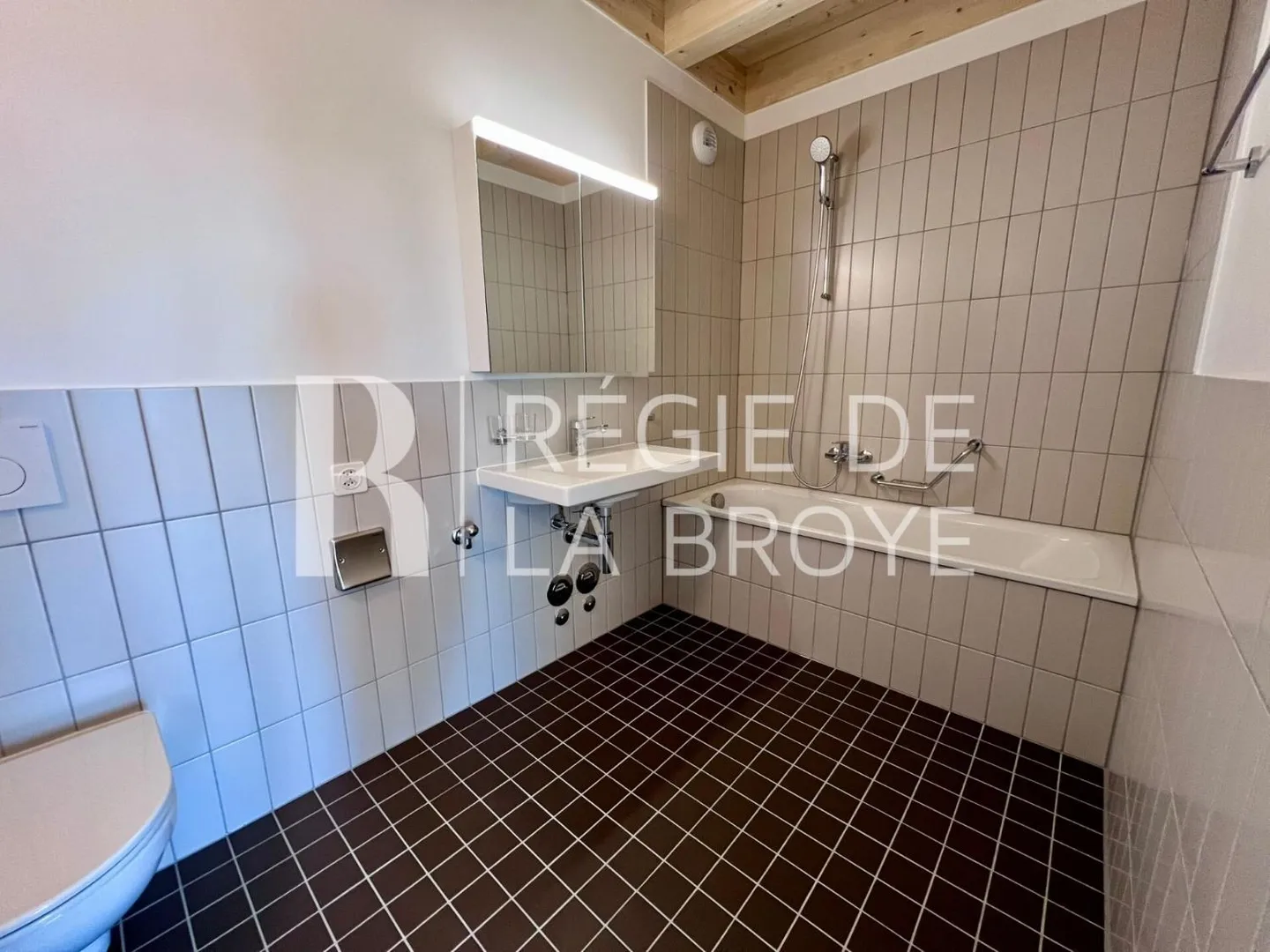 Nouvel appartement de 4,5 pièces à Estavayer-le-Lac - Photo 11 sur 13