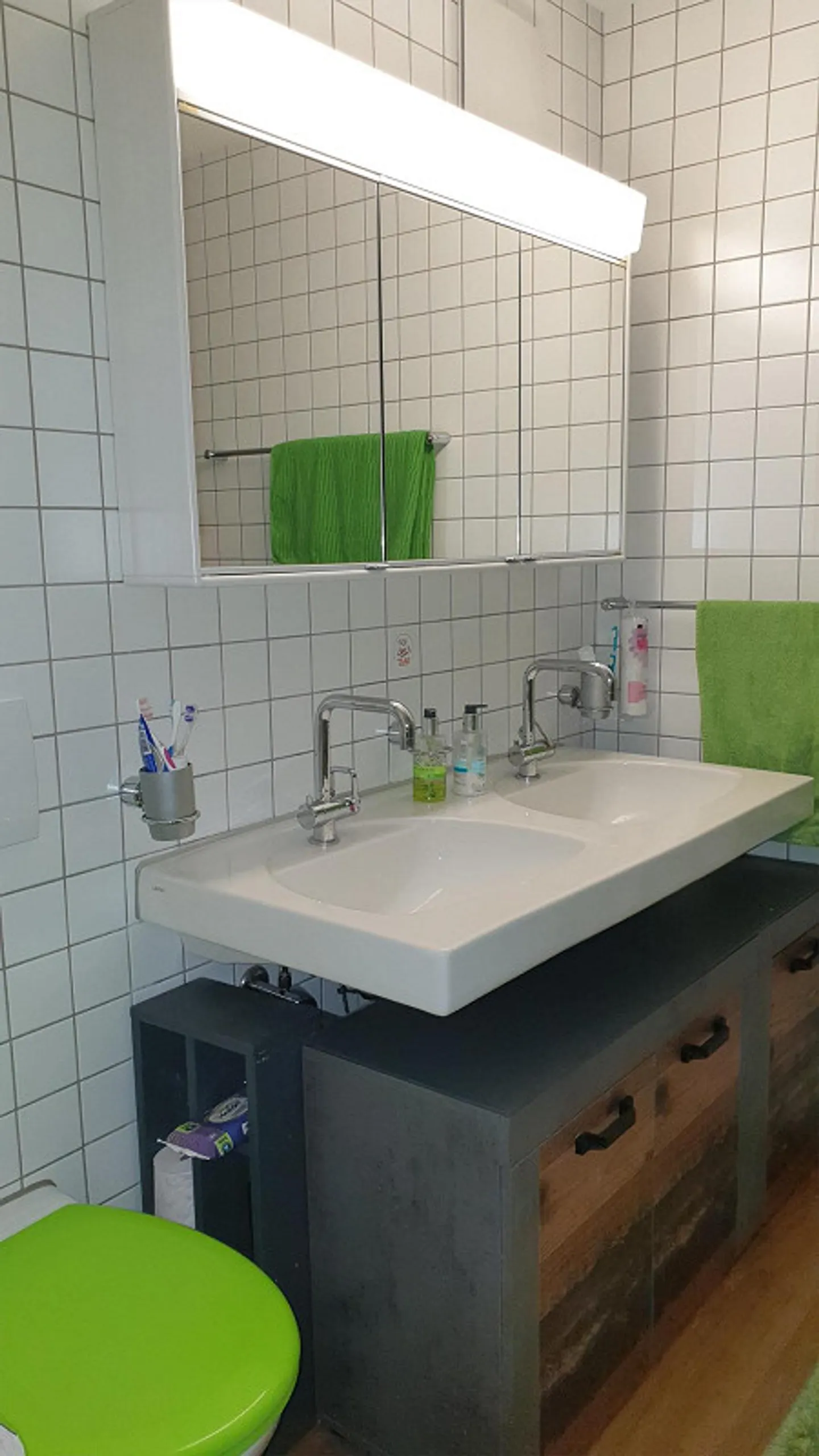 Geräumige Wohnung mit grossem Balkon - Foto 5 von 8