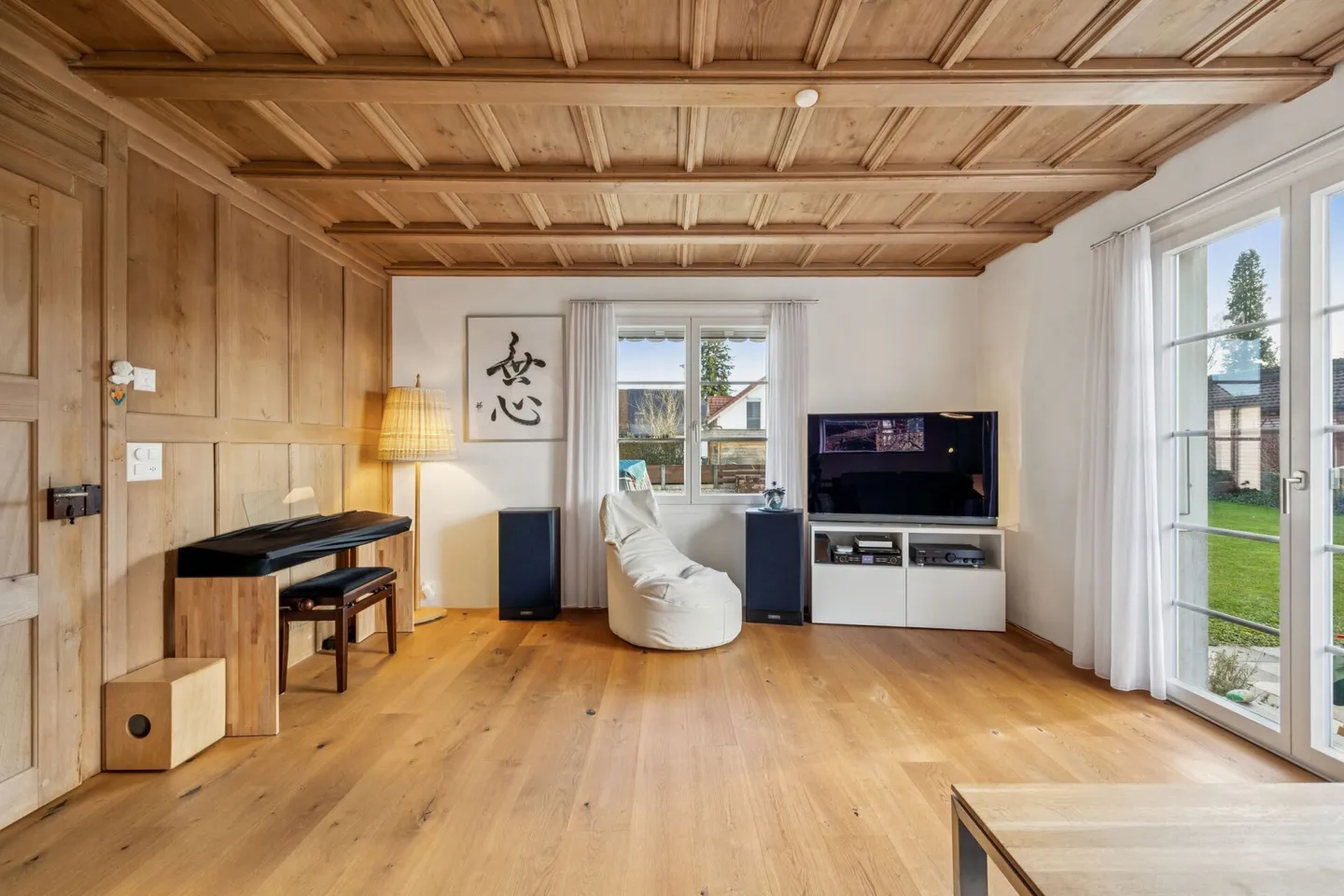 Zwei Welten unter einem Dach - grosszügiges Zuhause im Grünen - Photo 2 of 16