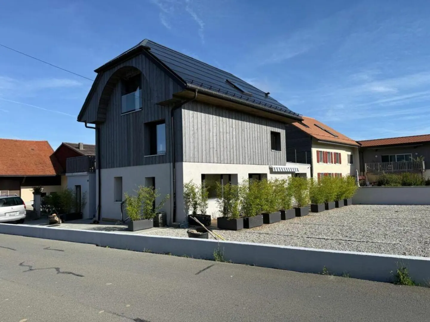 Bâtiment d'appartements à louer à Vuissens - Photo 1 sur 13