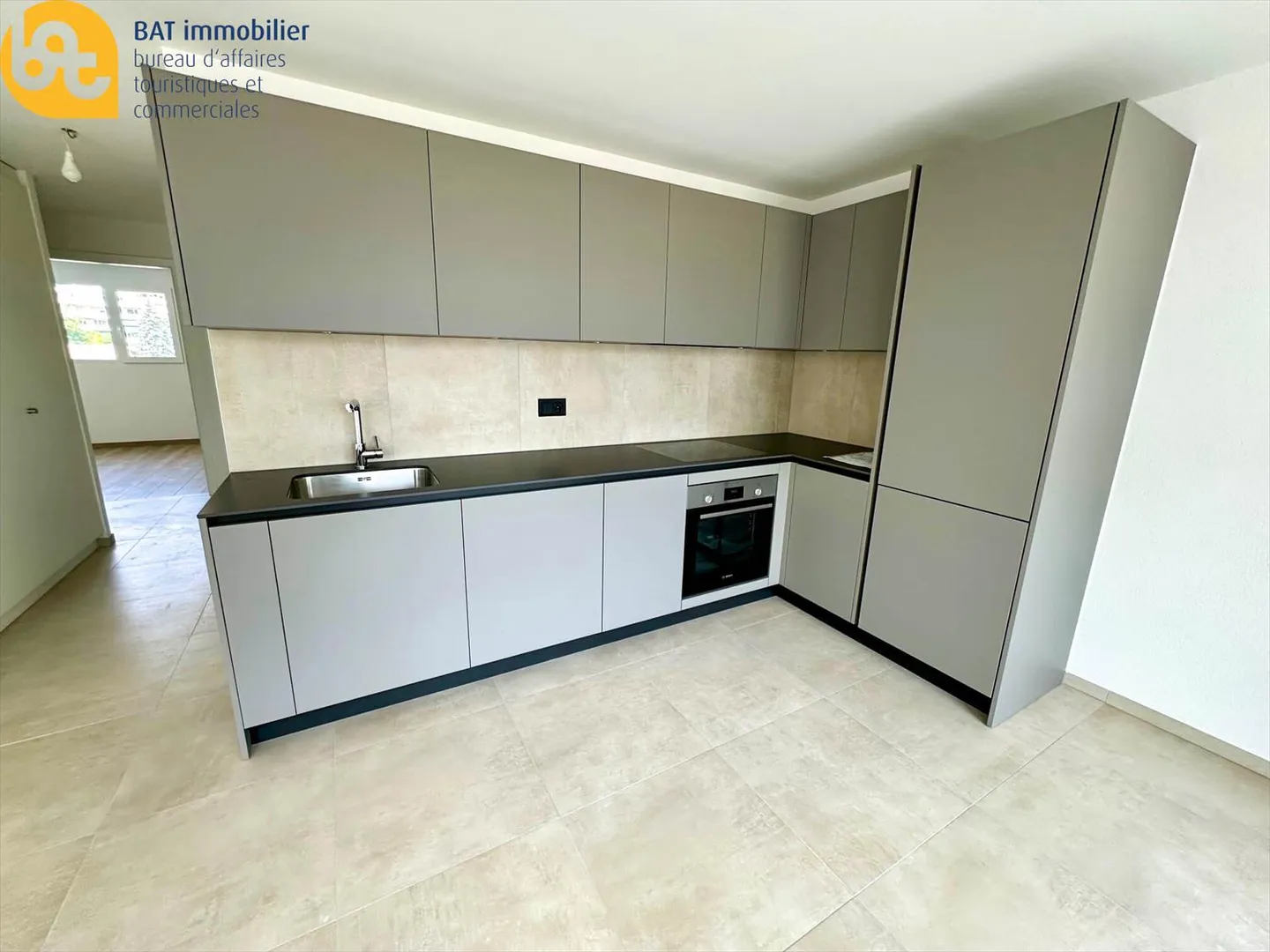 Apartment for rent - Photo 5 of 12