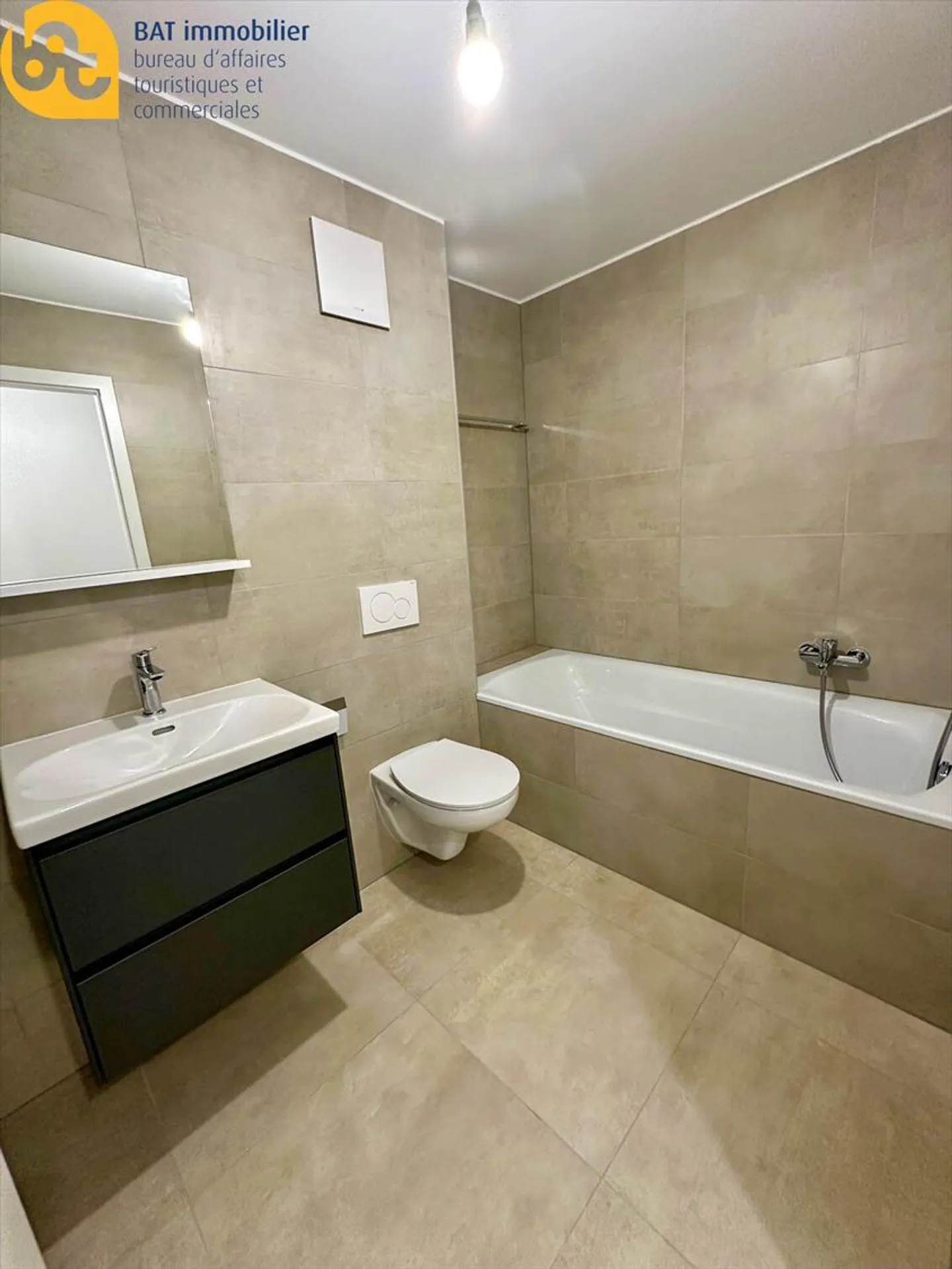 Apartment for rent - Photo 7 of 12