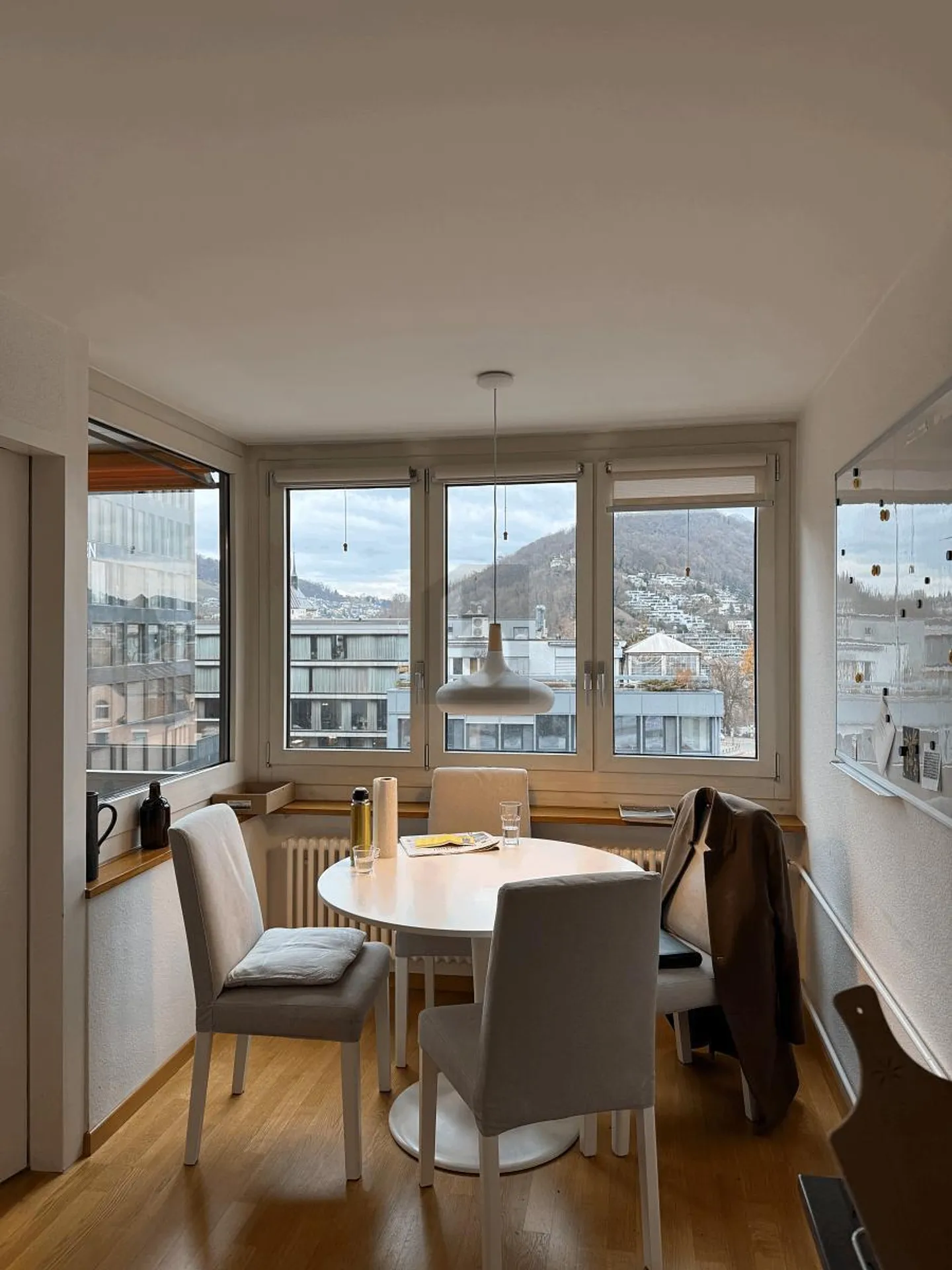 Stylé avec Balcon &amp; Vue Panoramique à Baden - Photo 4 sur 6