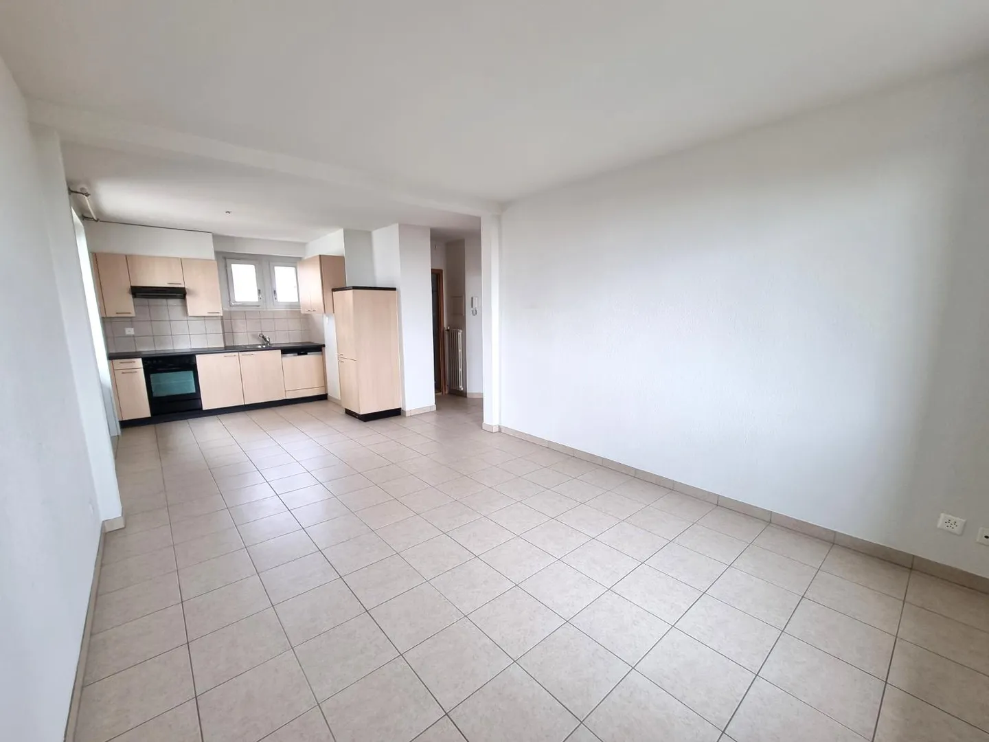 3-room apartment - Photo 1 of 6