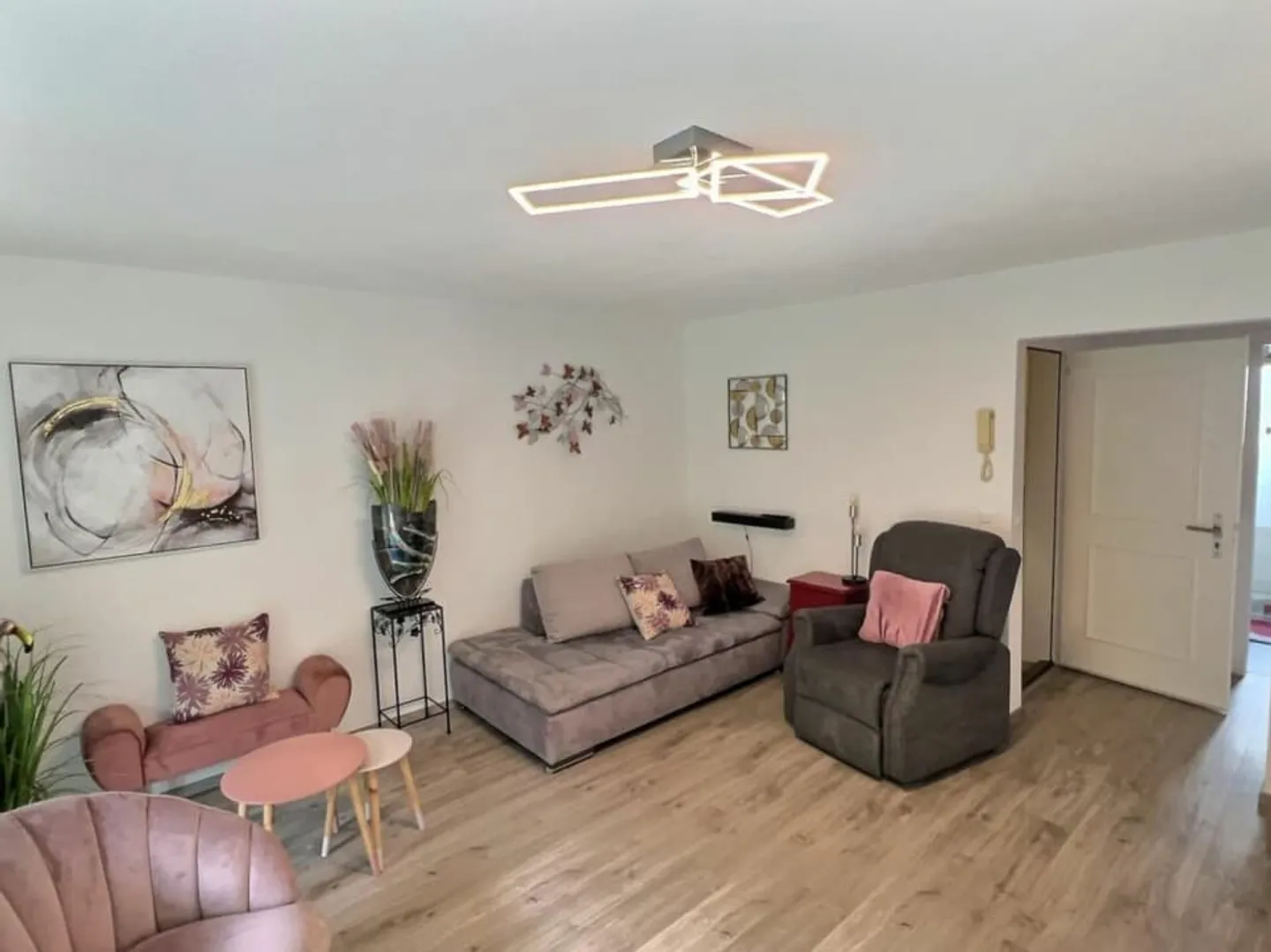 Gemischt genutztes Gebäude in Martigny - Foto 8 von 10