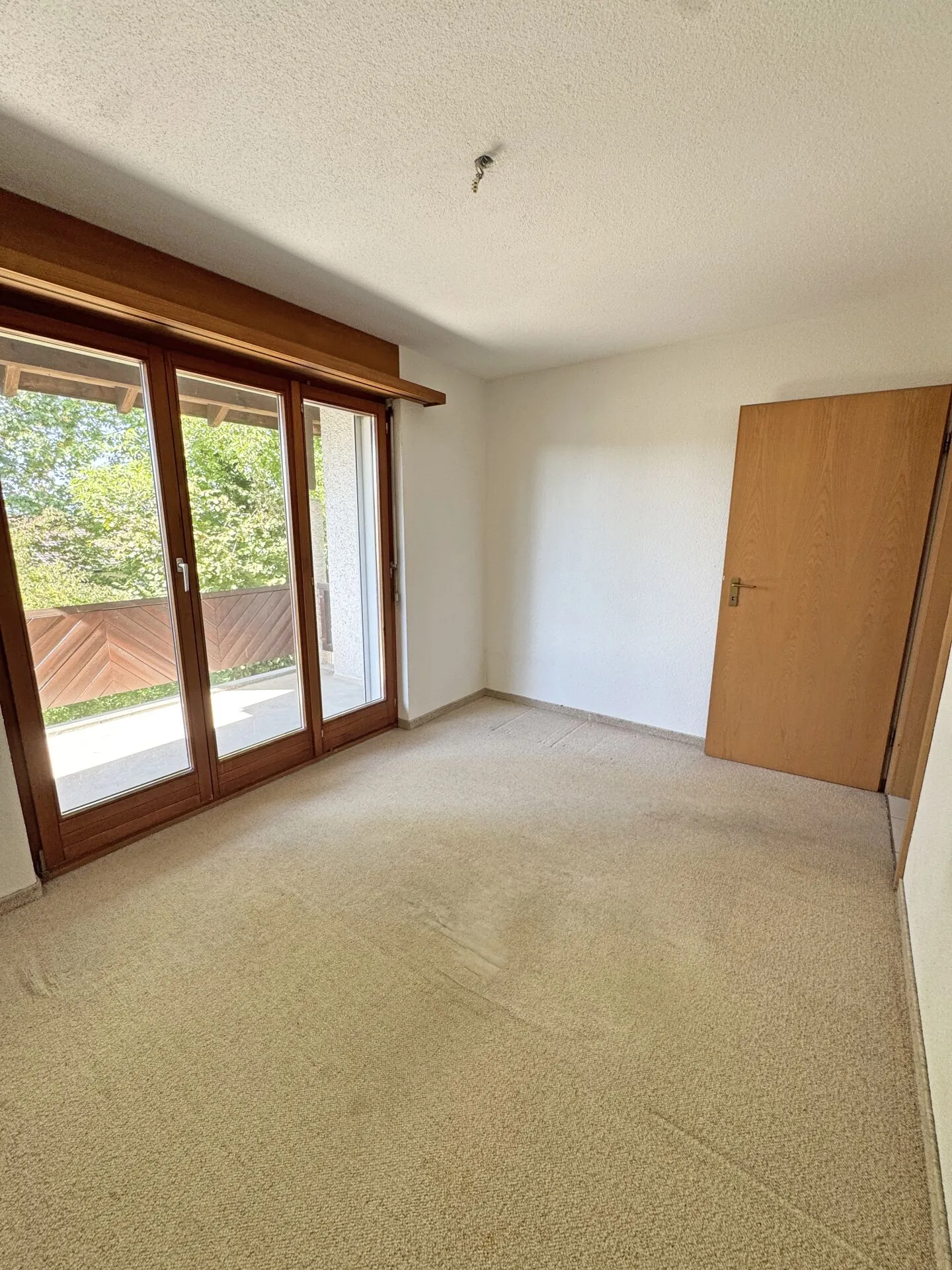 Your personal retreat with garden - Photo 5 of 11