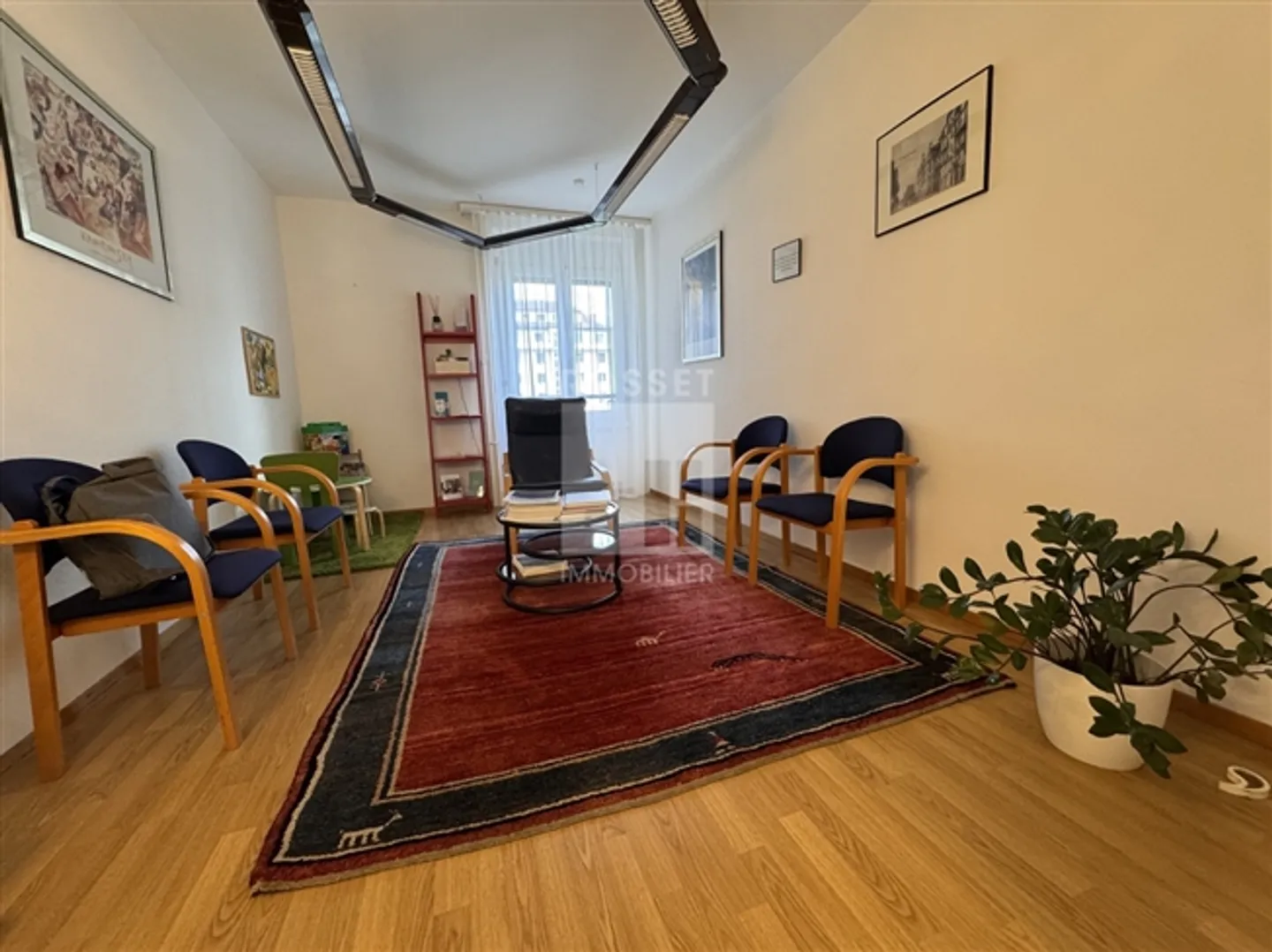 «Verwaltungsgebiet oder Wohnraum von 114 m²» - Foto 4 di 6