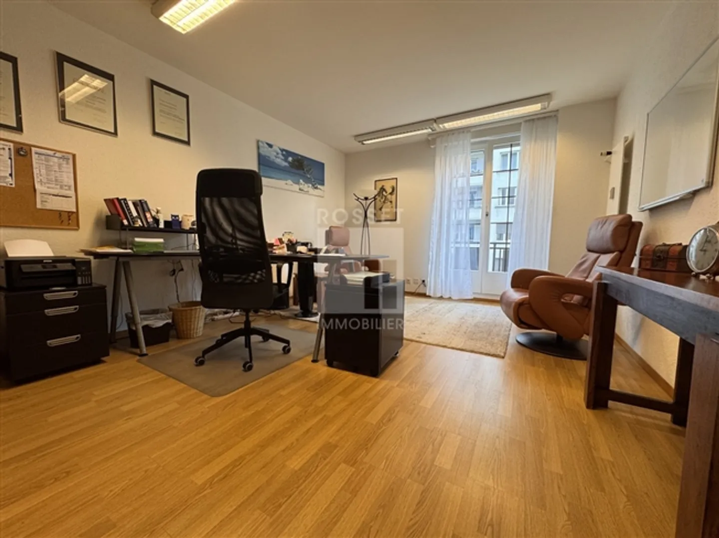 «Verwaltungsgebiet oder Wohnraum von 114 m²» - Foto 1 di 6