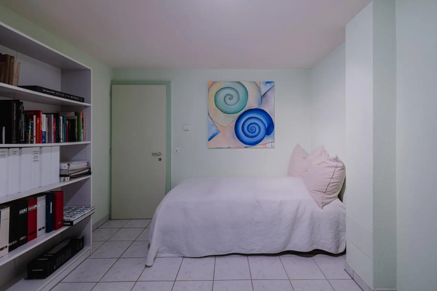 Semi-Detached House 5.5 Rooms - Photo 7 of 12