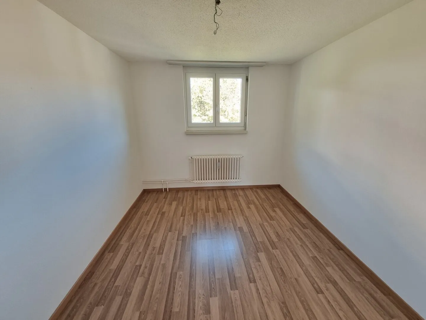 Belle appartement de 4 pièces dans la verdure - Photo 5 sur 8