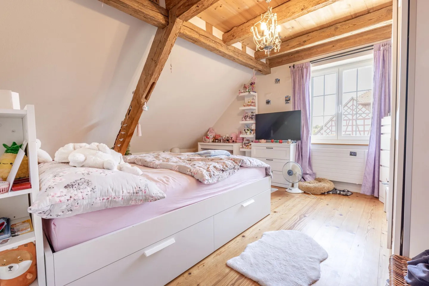 Historisches 9.5-Zimmer-Bauernhaus - stilvoll saniert, einzigartig im Charakter - Photo 11 of 32