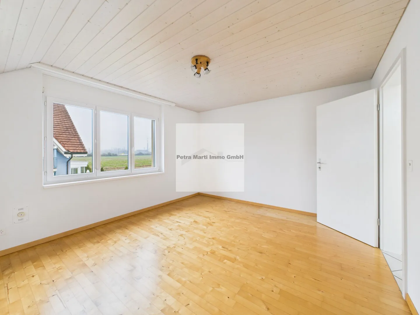 Casa unifamiliare di 5,5 stanze - Foto 13 di 17