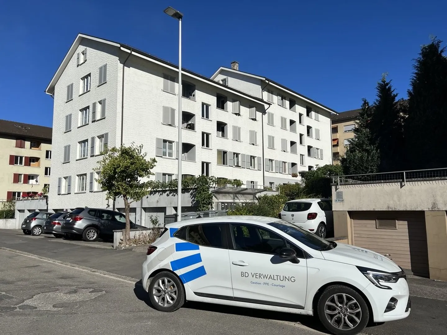 Appartement 3.5 pièces - Foto 1 von 7