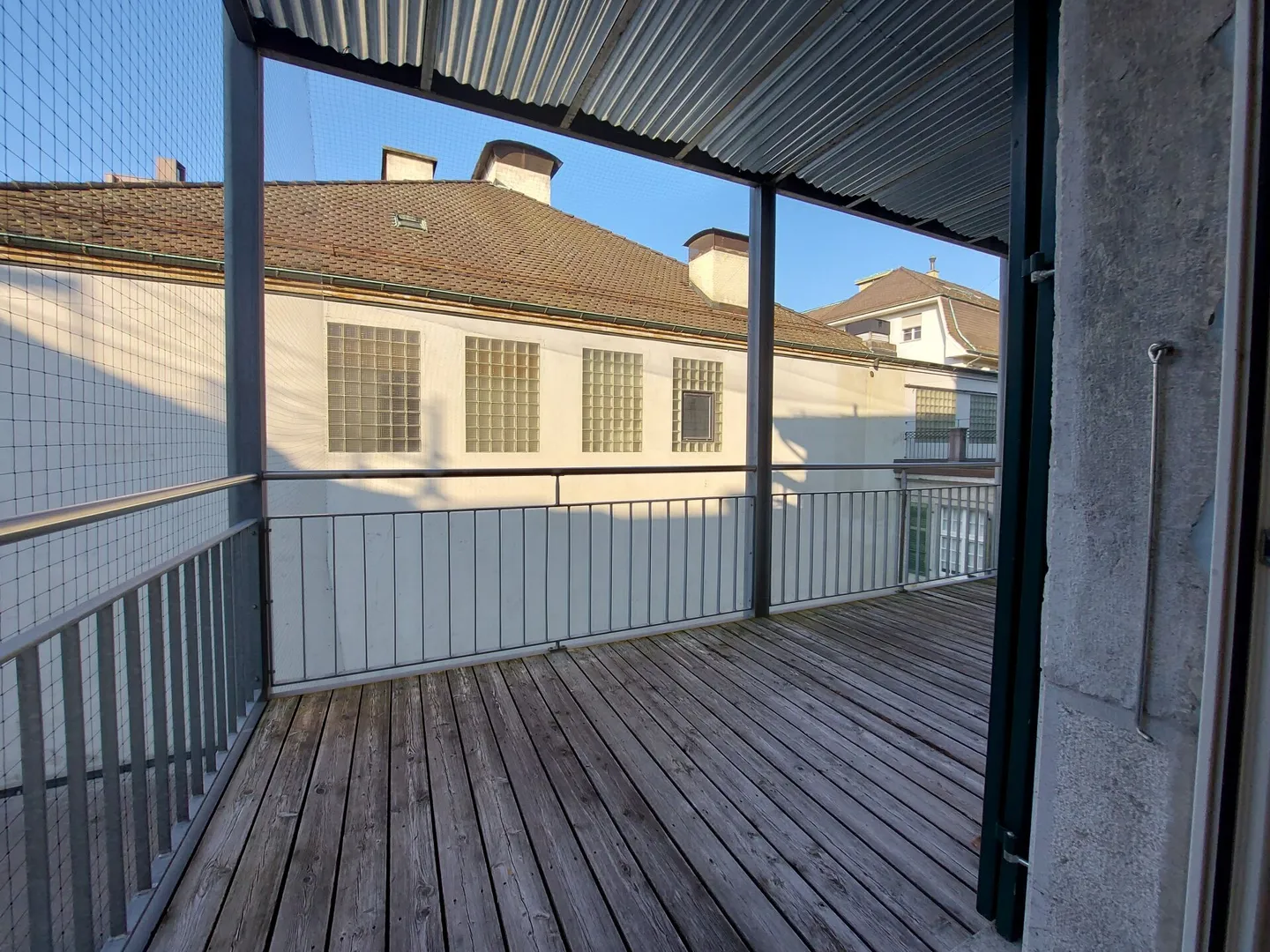 Bel appartement avec grand balcon - Photo 6 sur 10