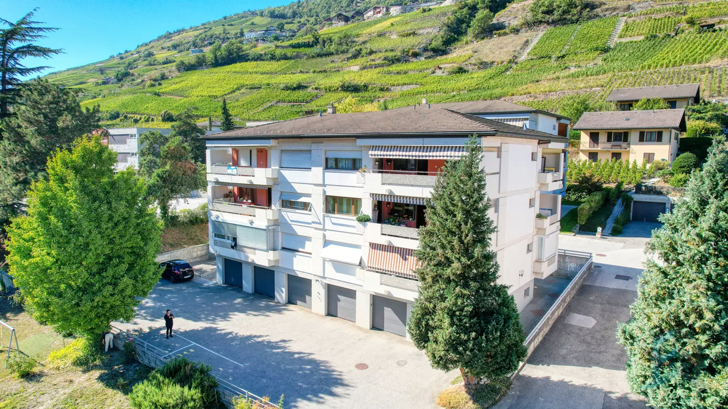 Appartamento ristrutturato con vista - Foto 1 di 14