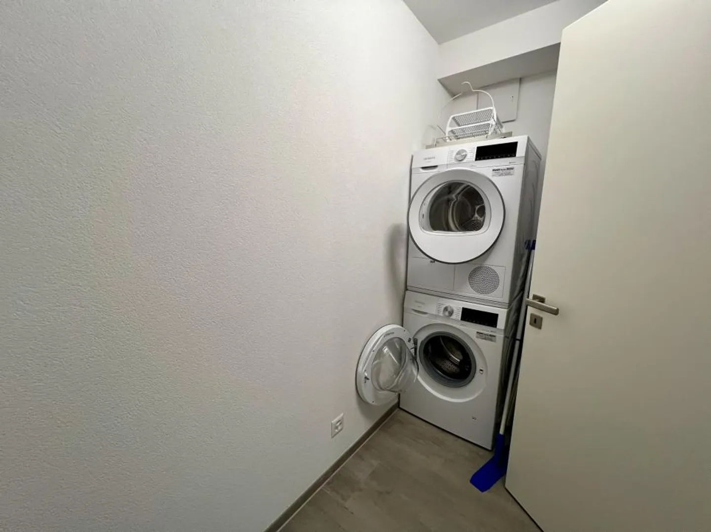 Bell'appartamento di 3.5 stanze al piano terra - Foto 6 di 13