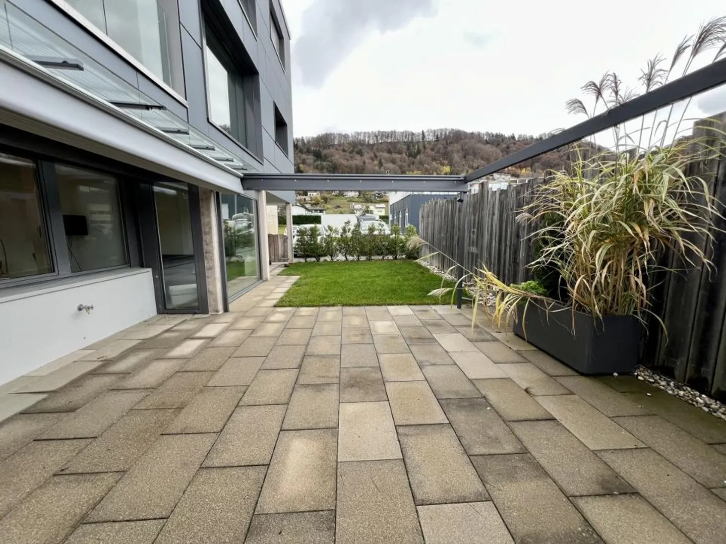 Bell'appartamento di 3.5 stanze al piano terra - Foto 11 di 13