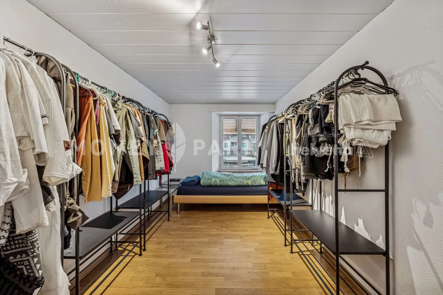 5.5-Room Single-Family House with Integrated Business Section - Photo 11 of 15