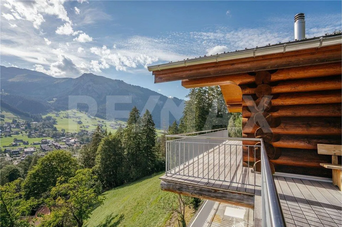 Charme alpin en rondins - Vivre avec vue à Lenk - Photo 1 sur 13
